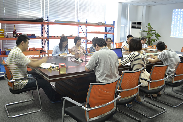 柯瑞德半年度总结会议